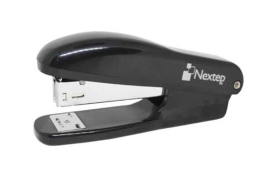 [NXTNE105] Engrapadora Nextep Plastico Estandar Tira Media Negra 