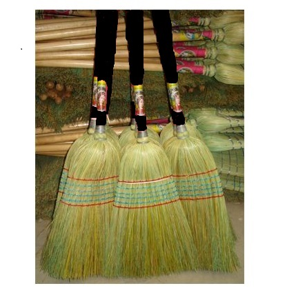 [LIMESCOBA300] Escoba Medio Almacen Premier 100% Mijo Mango Negro